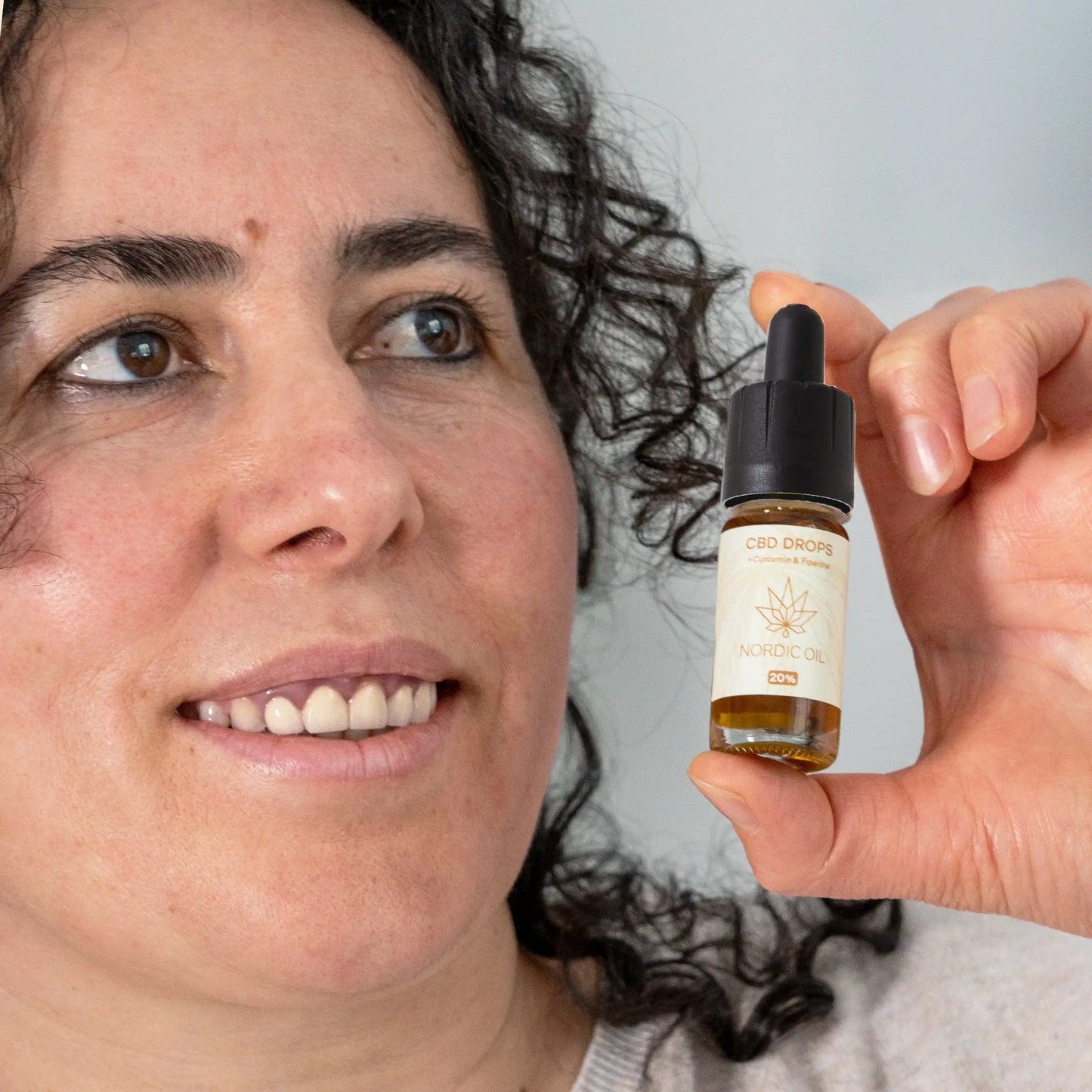 CBD Olie (20%) med Curcumin
