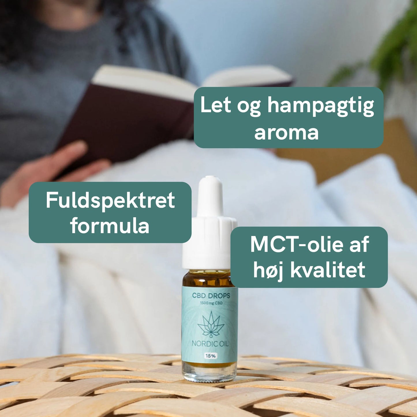 CBD-dråber fra Nordic Oil i glasflaske med dropper, omgivet af tekstbobler med budskaberne 'Let og hampagtig aroma', 'Fuld spektret' og 'MCT-olie af høj kvalitet'.